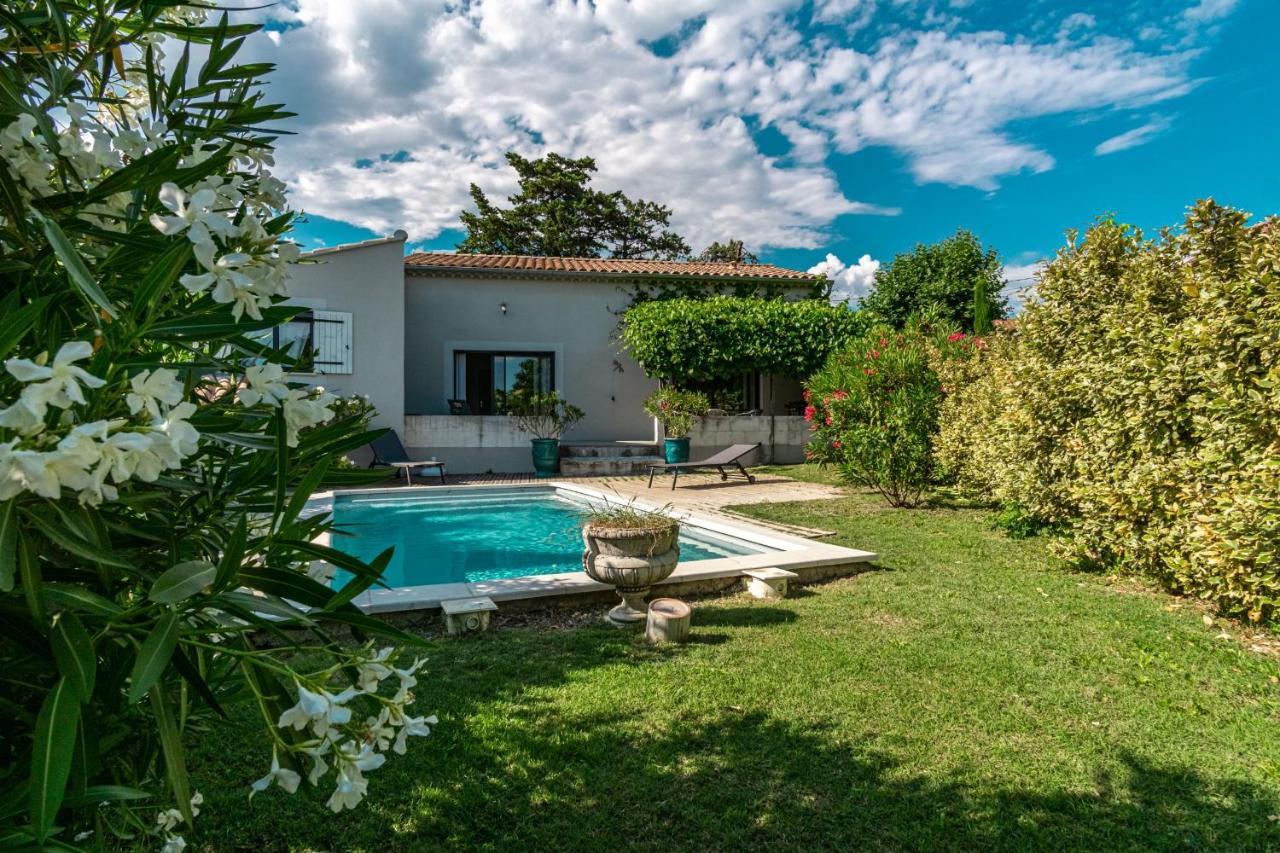 La Verdiere - Contemporary House With Garden And Private Pool LʼIsle-sur-la-Sorgue Εξωτερικό φωτογραφία